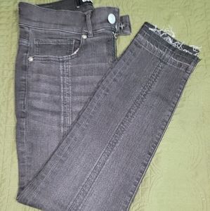 Black cropped Express Jeans  never worn